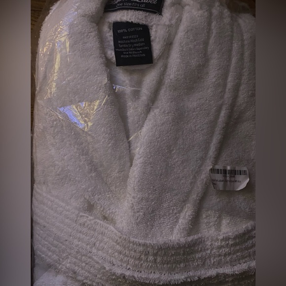 Womens robe by Home Label-NEW - Picture 4 of 4